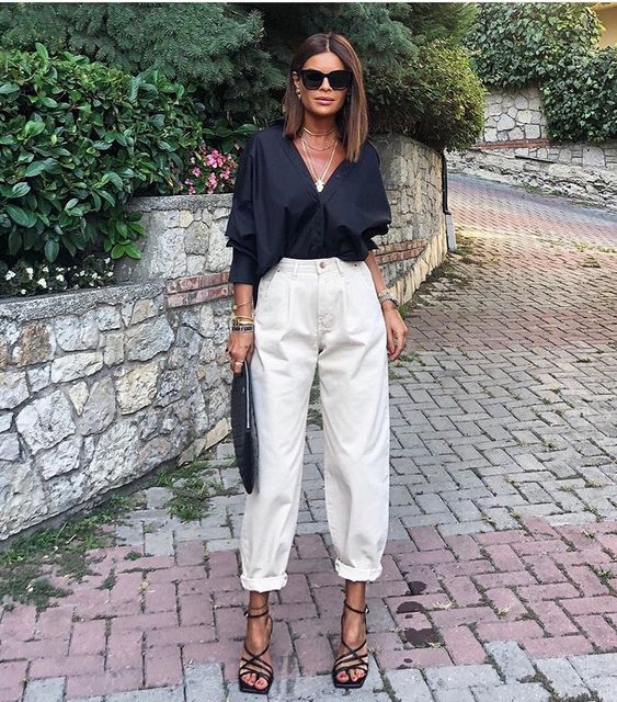 White High-Waist Wide-Leg Pants and Black Heels